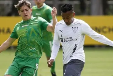 Danny Luna tuvo sus primeros minutos con Liga de Quito ya que Luis Zubeldía necesita que se adapte pronto a su estilo de juego