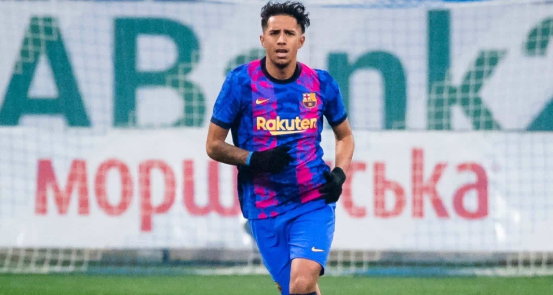 Diego Almeida demostró la calidad en las prácticas del FC Barcelona B. ¿Será que llama la atención de Xavi para el primer equipo?