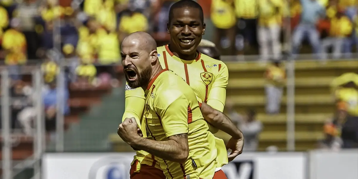 Dos jugadores de Aucas ya son ecuatorianos