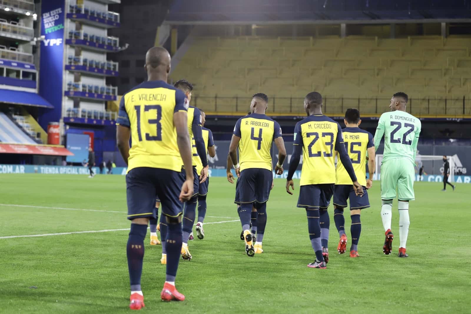 Ecuador recibe el martes a las 16:00 a su similar de Uruguay