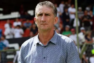 Edgardo Bauza finalmente se retiró de la dirección técnico luego que su último club fuera Rosario Central. El Patón es un histórico de Liga de Quito porque ganó la Copa Libertadores 