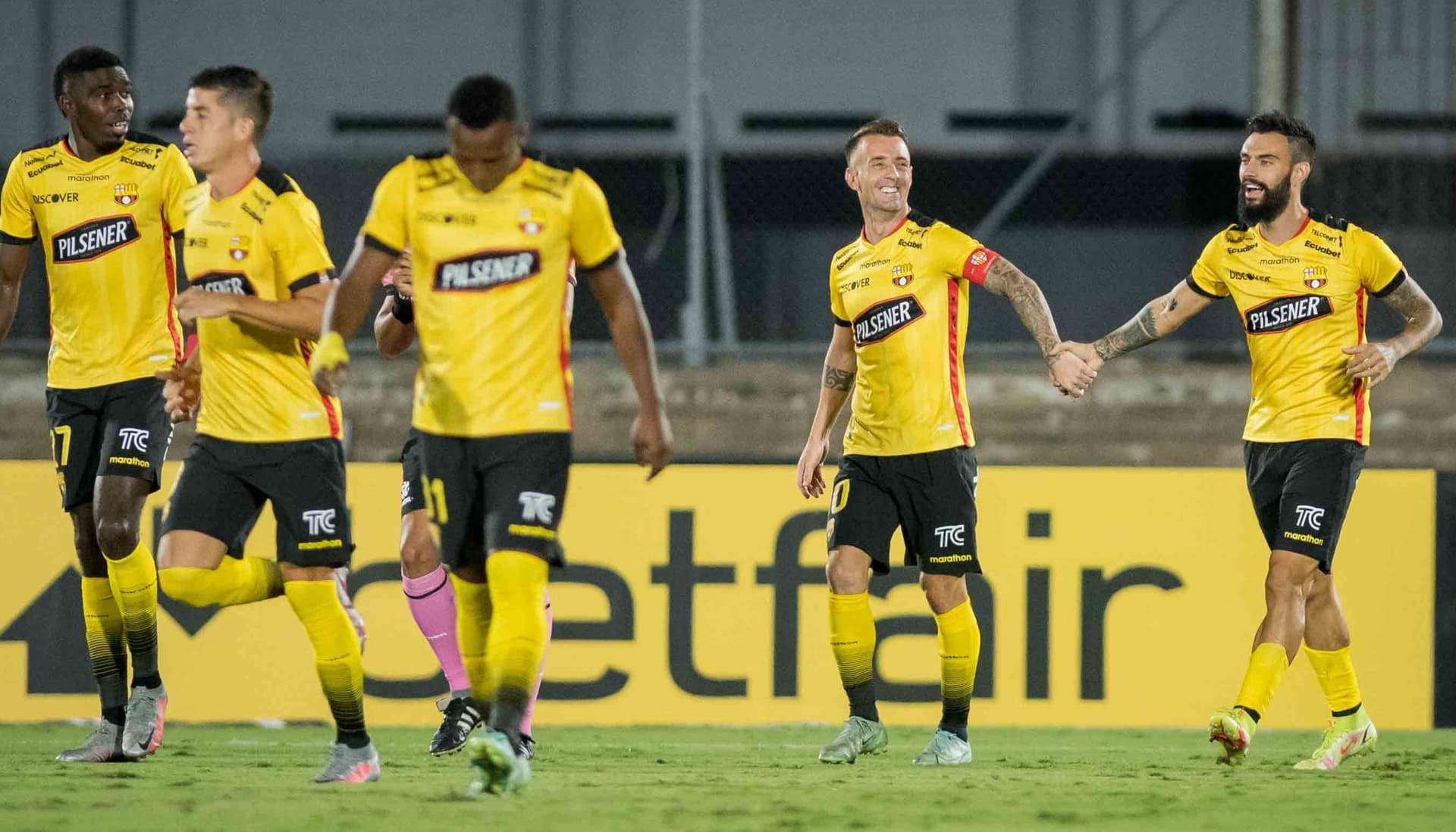 El argentino reveló que Barcelona no es el equipo que mejor juega, y les dejó un contundente mensaje