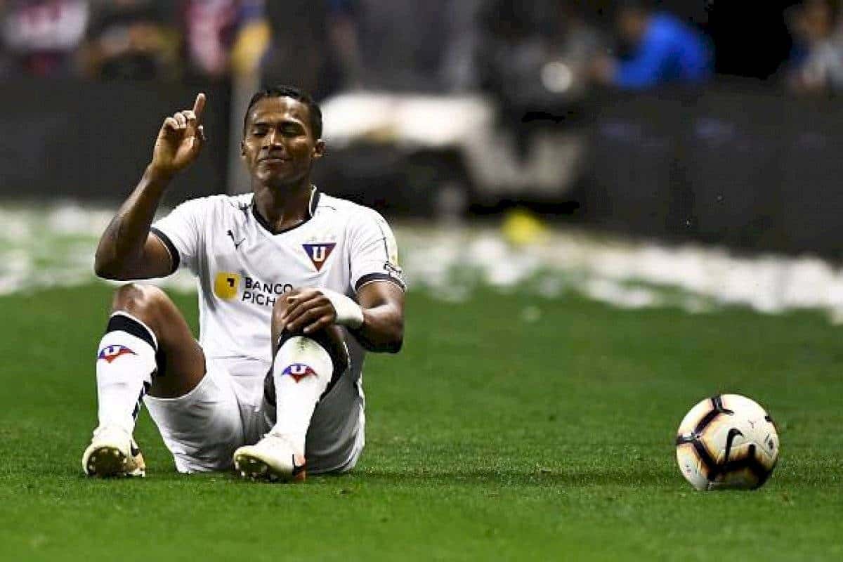 El ecuatoriano tuvo un gesto enorme con el resto de personas que forman parte de Liga de Quito
