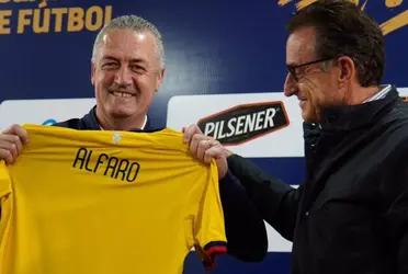 El entrenador de la Selección Ecuatoriana fue claro en cuanto al tema de los jugadores que renunciaron a la selección