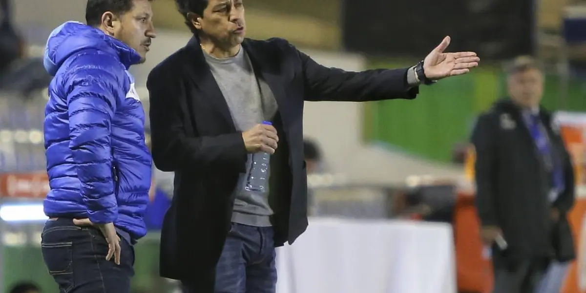 EL entrenador ecuatoriano molesto con un aspecto de la LigaPro