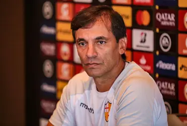 El entrenador uruguayo uno de los culpables de la eliminación de Barcelona en Copa Liberadores