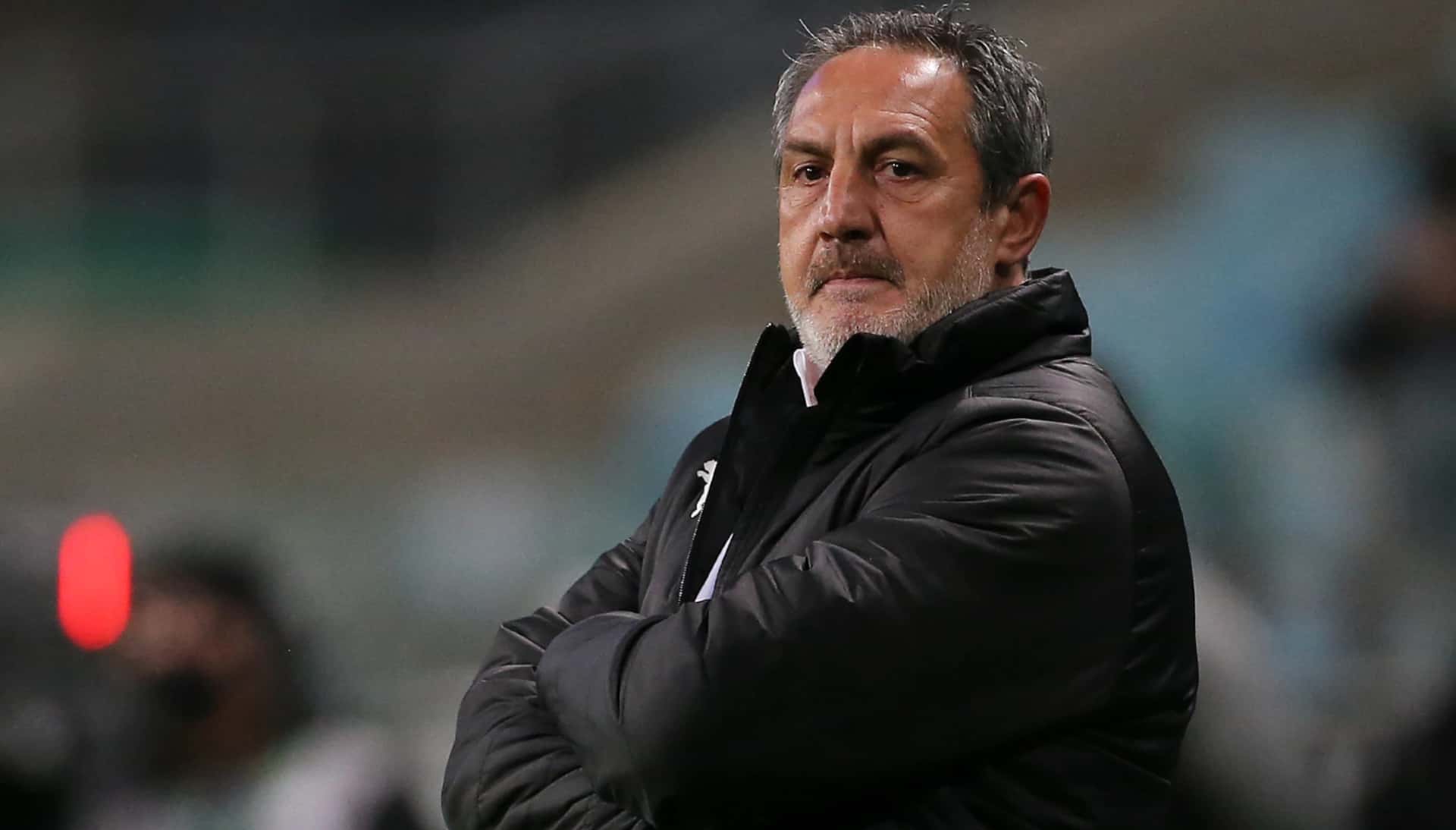 El equipo está dispuesto a abrirle la puerta al ex estratega de Liga de Quito