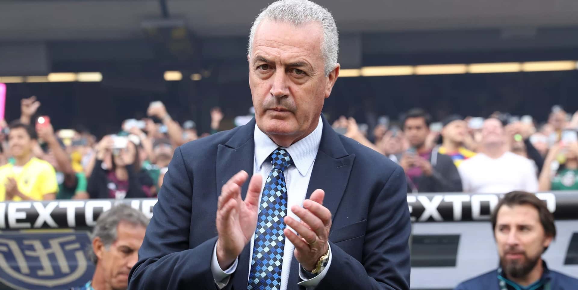 El estratega argentino prepara una sorpresa para el partido contra Irak del 12 noviembre