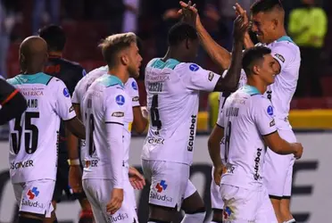 El estratega llegó a ofrecer "el oro y el moro" en Liga de Quito pero pasó desapercibido