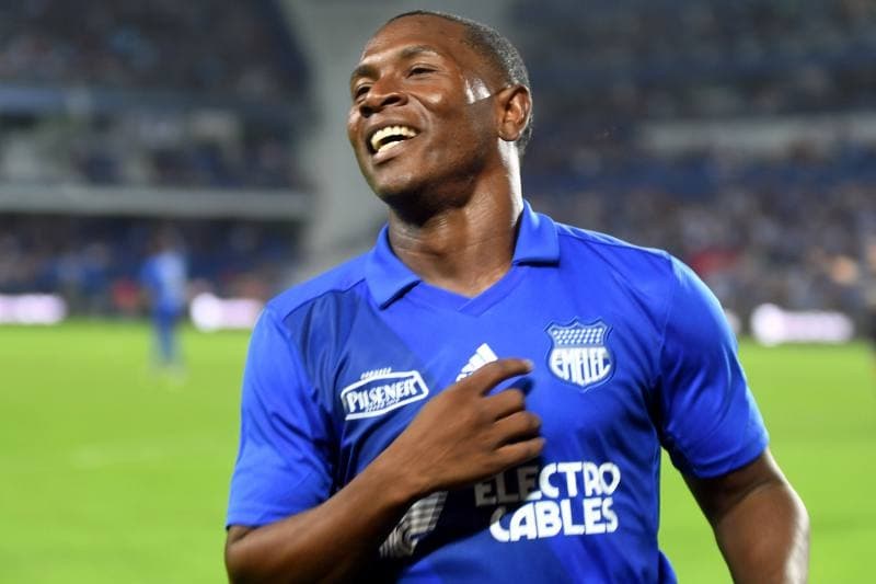 El ex delantero deberá buscar equipo la próxima temporada