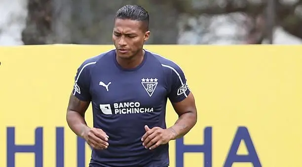 El ex jugador de Liga de Quito ha bajado su precio en el mercado y aún no encuentra equipo