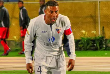 El ex lateral derecho de la selección ecuatoriana ha decidido tener una nueva faceta donde genera dinero y además le permite seguir vinculado al fútbol