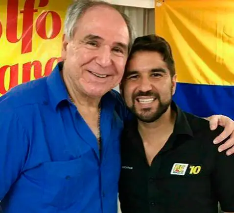 El ex mandatario adquirió un equipo en el fútbol ecuatoriano