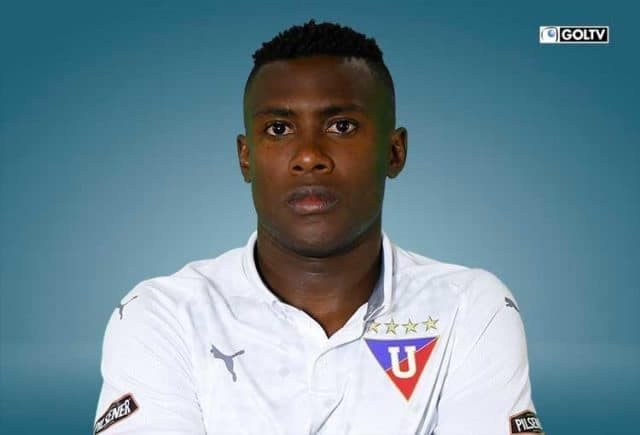 El extremo por derecha viste una nueva camiseta en el fútbol ecuatoriano