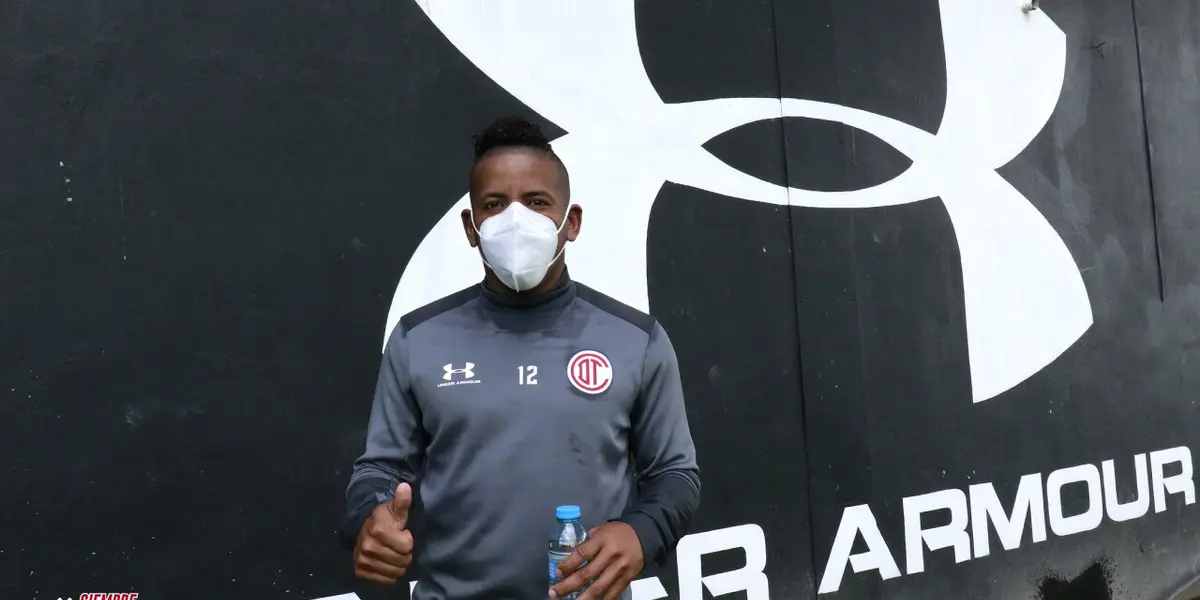 El futbolista ecuatoriano, que fue presentado recientemente en Toluca, recibió una amenaza de secuestro