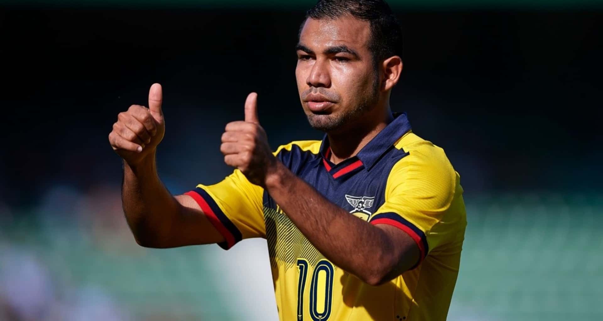 El hijo de Junior Sornoza a su corta edad juega como un verdadero crack