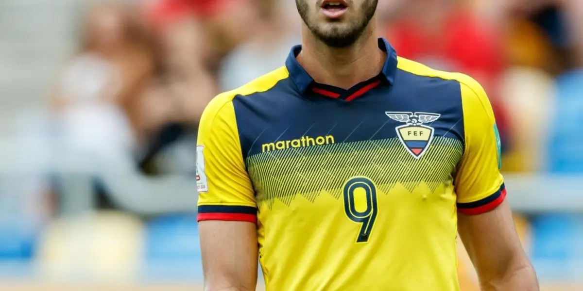 El joven delantero ecuatoriano no ha tenido oportunidades en el Wolverhampton