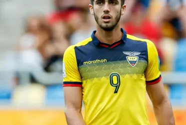 El joven delantero ecuatoriano no ha tenido oportunidades en el Wolverhampton