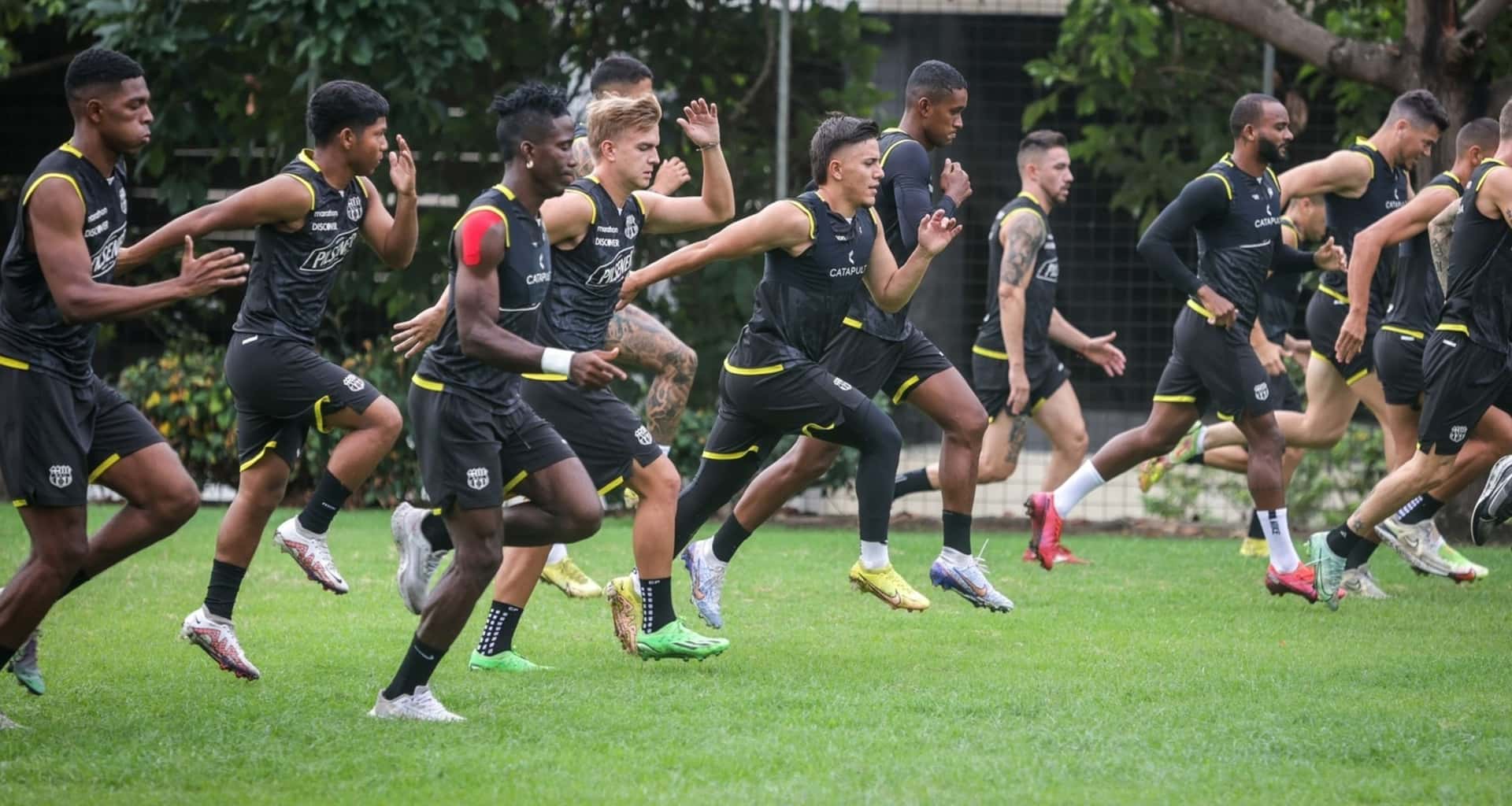 El jugador no aparece en ninguna de las fotos de las pretemporada