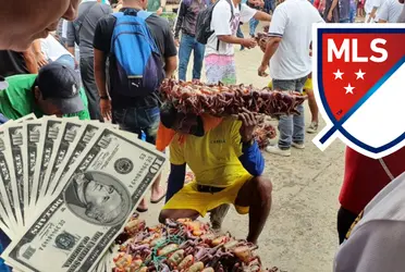 El jugador ayudaba a su familia trabajando en el mercado de la Caraguay, hoy la vida le sonríe en la MLS
