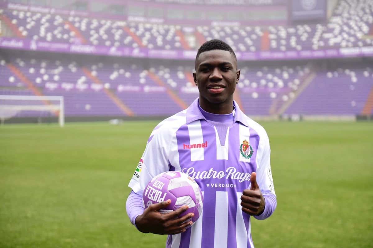 El jugador ecuatoriano no tiene buenas temporadas en Europa