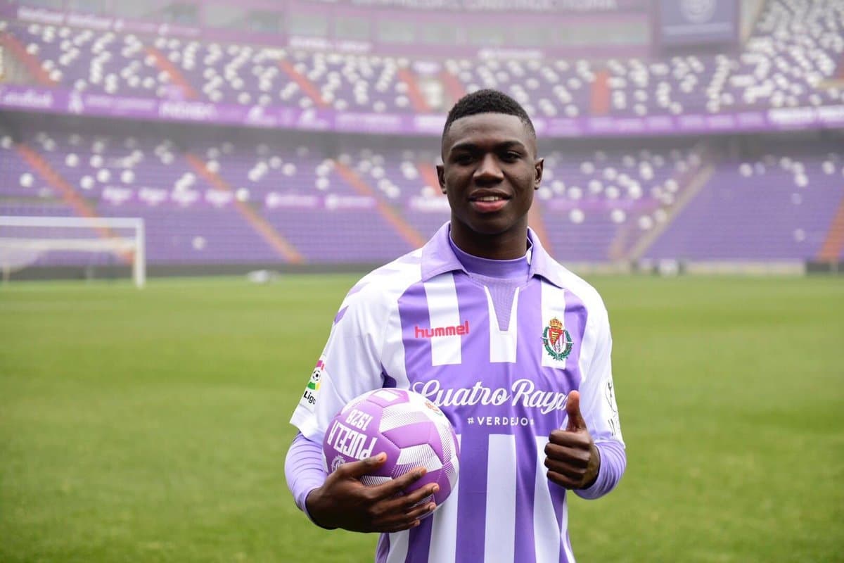 El jugador ecuatoriano no tiene buenas temporadas en Europa
