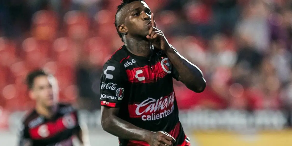El jugador ecuatoriano viajaría a cerrar el vínculo con su nuevo club