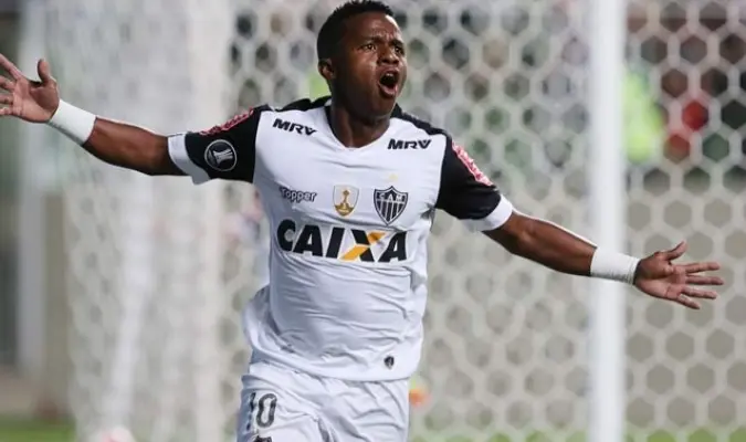 El jugador ecuatriano deslumbra desde su llegada a Corinthians