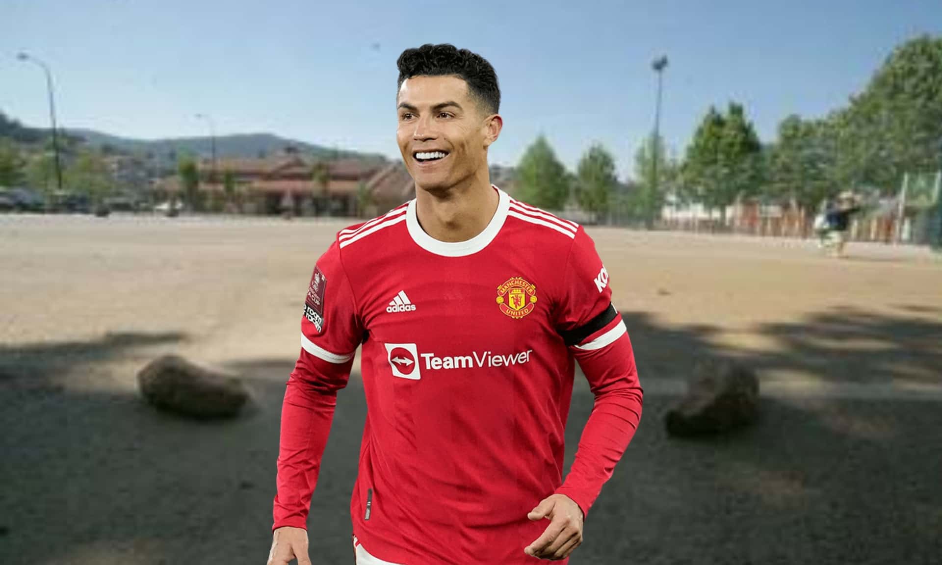 El jugador que tiene el mismo auto que Cristiano Ronaldo, antes hacía arcos de fútbol con piedras