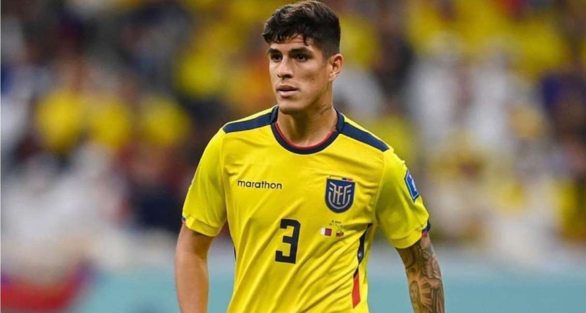 El jugador se alista para ser la dupla de Piero Hincapié