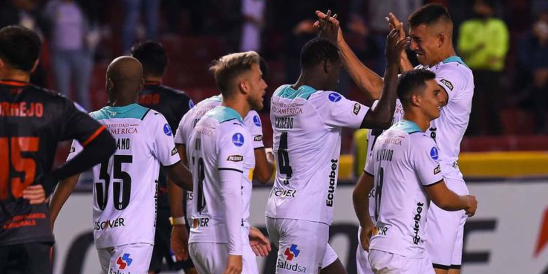 El jugador no se controla en las entradas y juega al límite de la expulsión todos los partidos