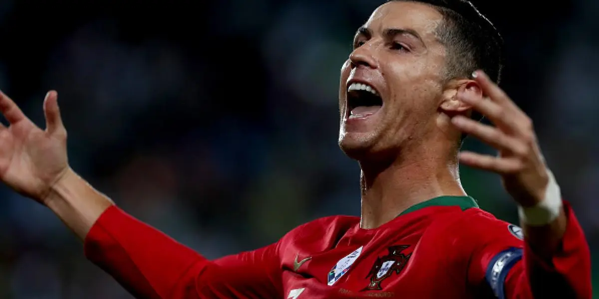 El portugués Cristiano Ronaldo hizo noticia por convertir su gol número 700