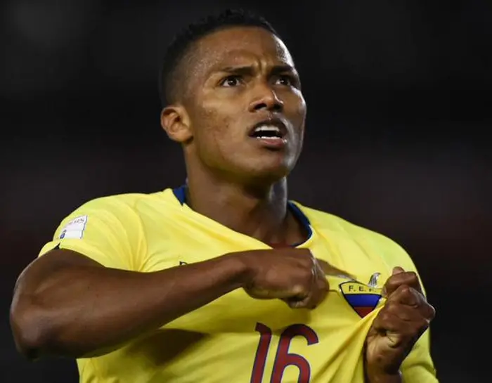 El presidente de la FEF no cierra la puerta a ningún jugador ecuatoriano