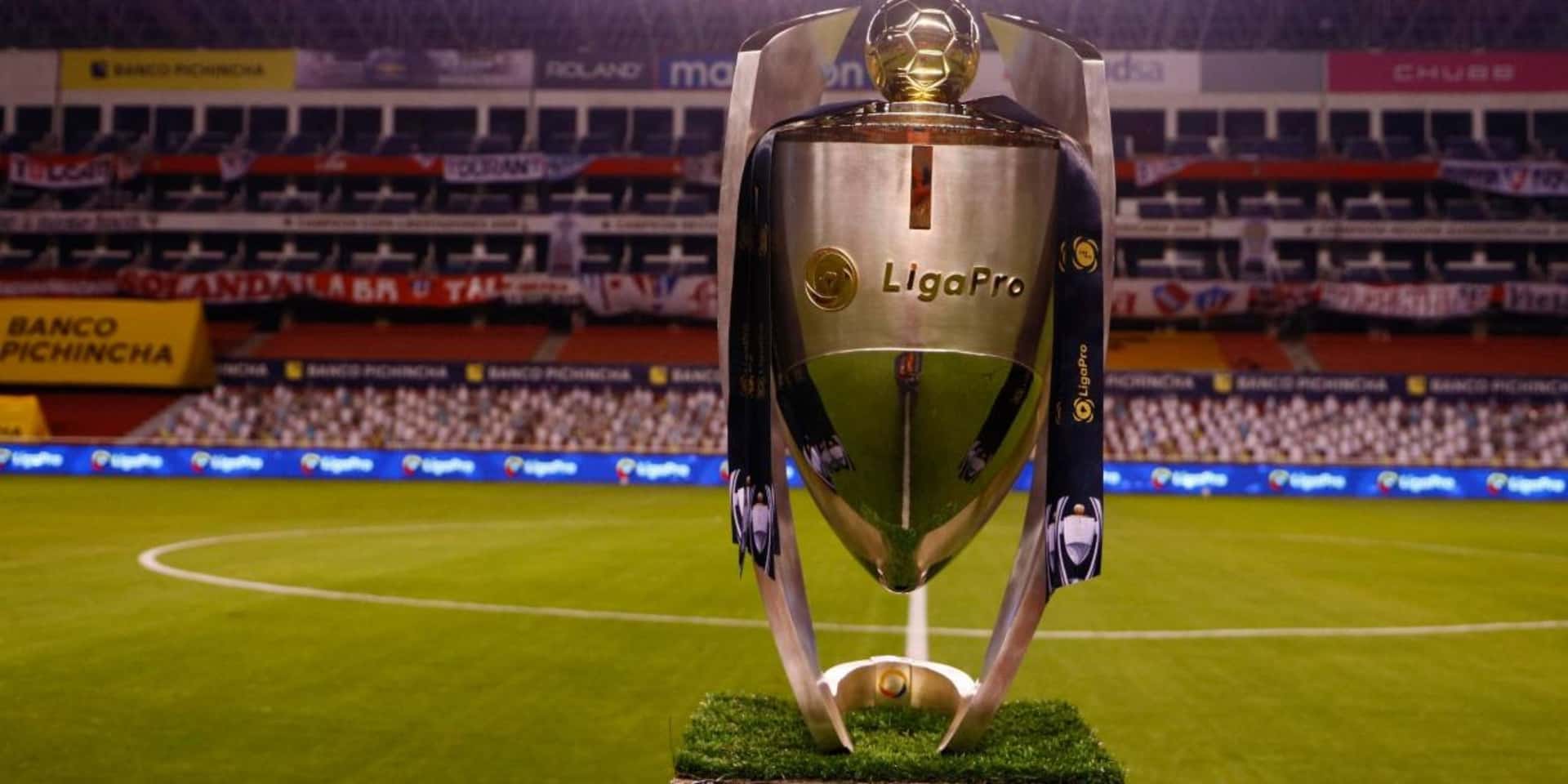 El trofeo llegó desde España y está listo para ser levantado en los próximos días