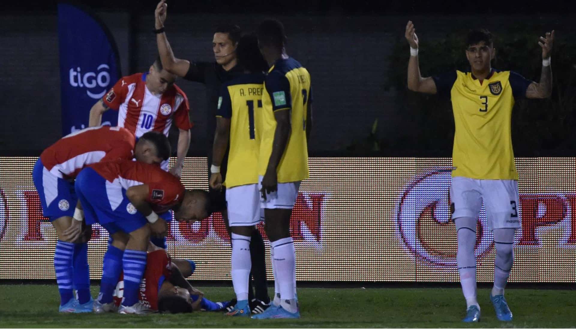 El zaguero central de la tricolor utilizó sus redes sociales para comunicarse con los hinchas