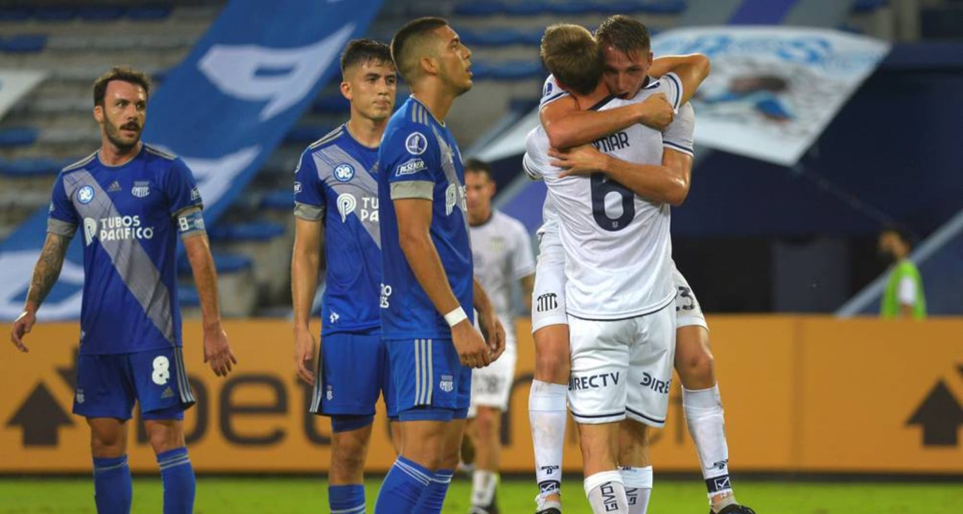 Emelec no estuvo a la altura de la Copa Sudamericana y quedó eliminado en la última fecha del torneo, perdiendo la gran oportunidad de pelear por un título internacional