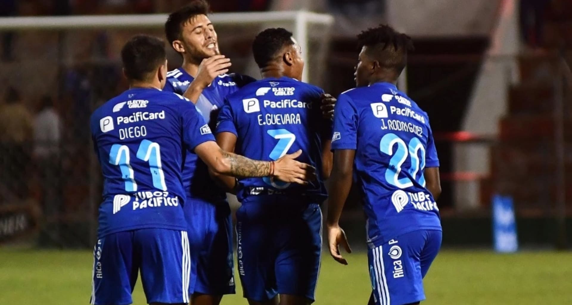 Emelec venció al Deportivo Cuenca por 3 a 1, sin embargo los hinchas no están del todo contentos por el rendimiento de un jugador