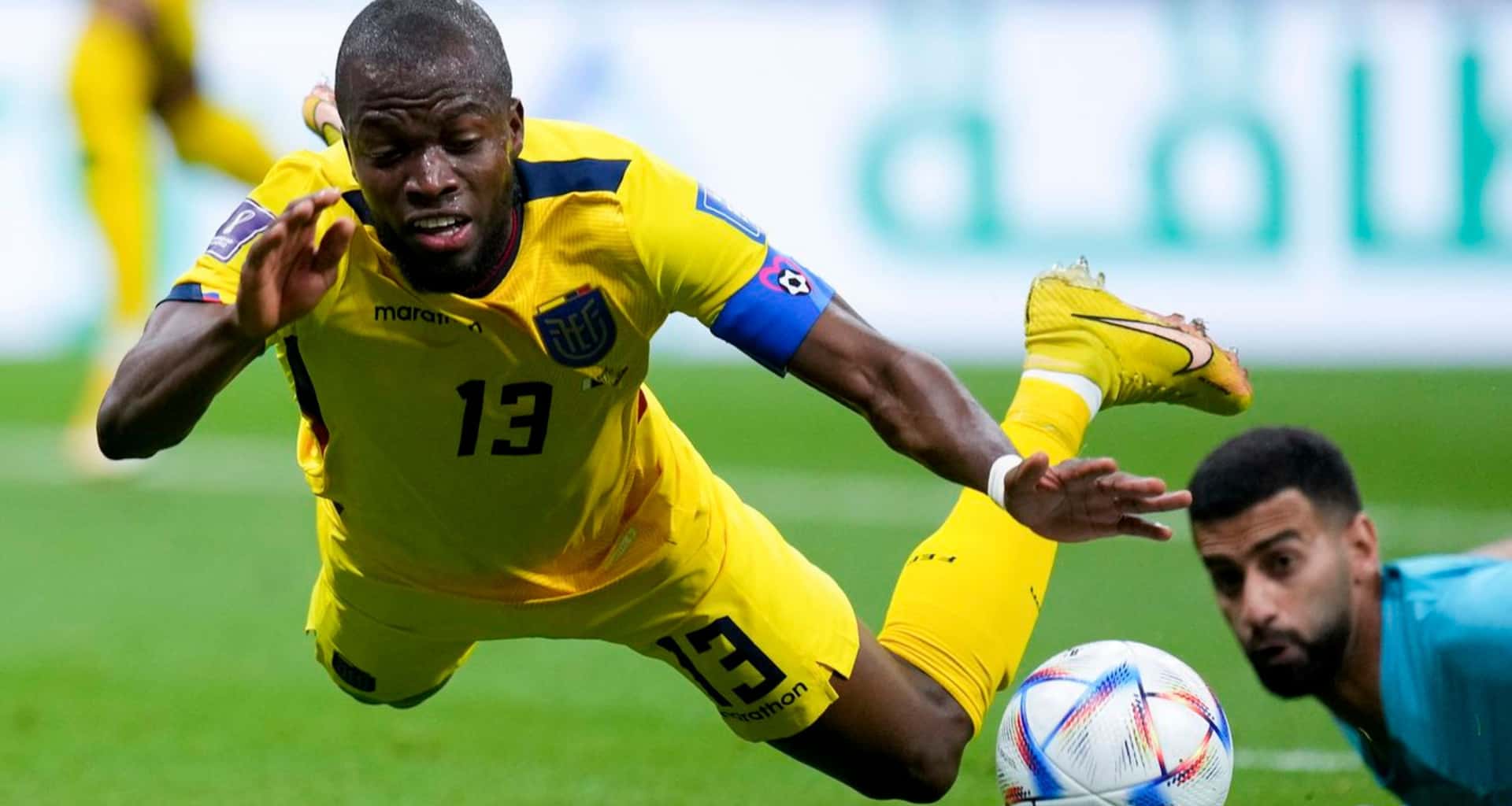Enner Valencia ahora es el mejor jugador de Ecuador y goleador, pero meses antes los hinchas no le tenían fe