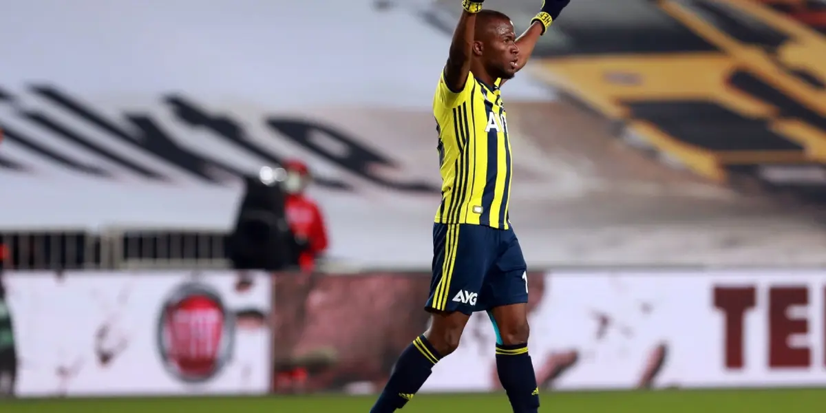 Enner Valencia logró anotar un gol agónico para Fenerbahçe, que los pone a seguir peleando por el título en el campeonato de Turquía y los hinchas lo reconocieron en las rede sociales