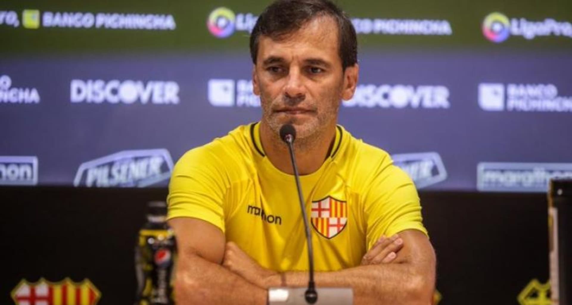 Fabián Bustos encontró una excusa para justificar que Barcelona SC no hizo un buen debut, y ahora le toca Delfín SC