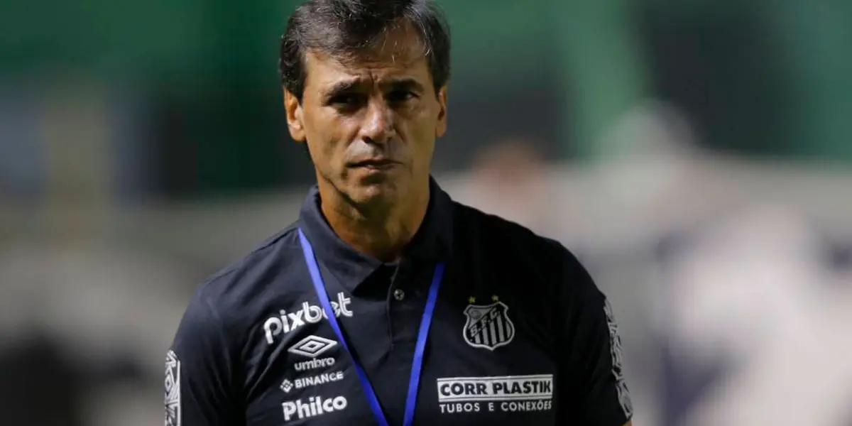 Fabián Bustos es criticado luego que a Santos lo eliminó un equipo venezolano en Sudamericana, mira lo que dijo