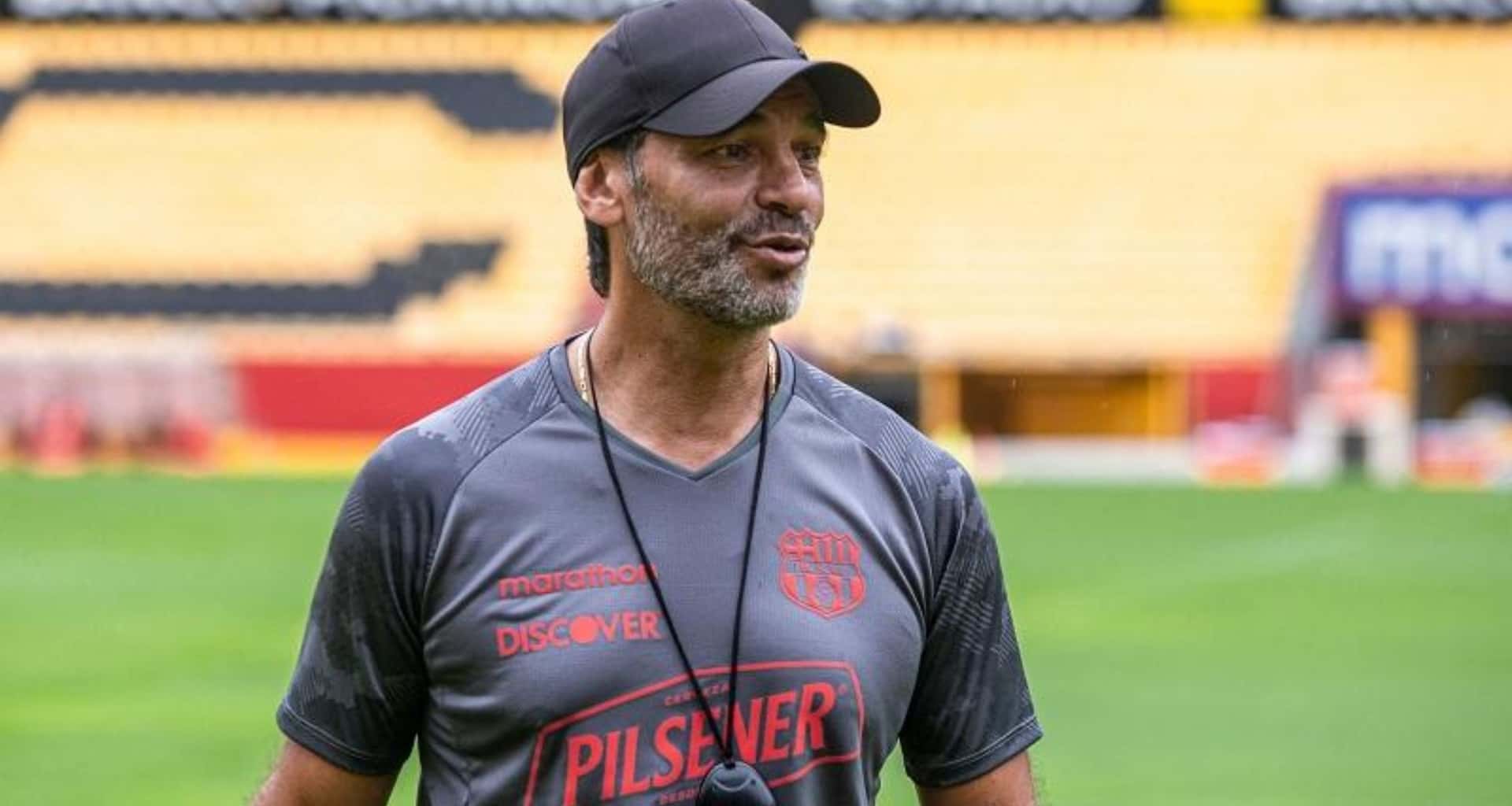 Fabián Bustos no pudo ganar una nueva final con Barcelona SC y su contrato terminó, revelan que decisión tomó la directiva Canaria