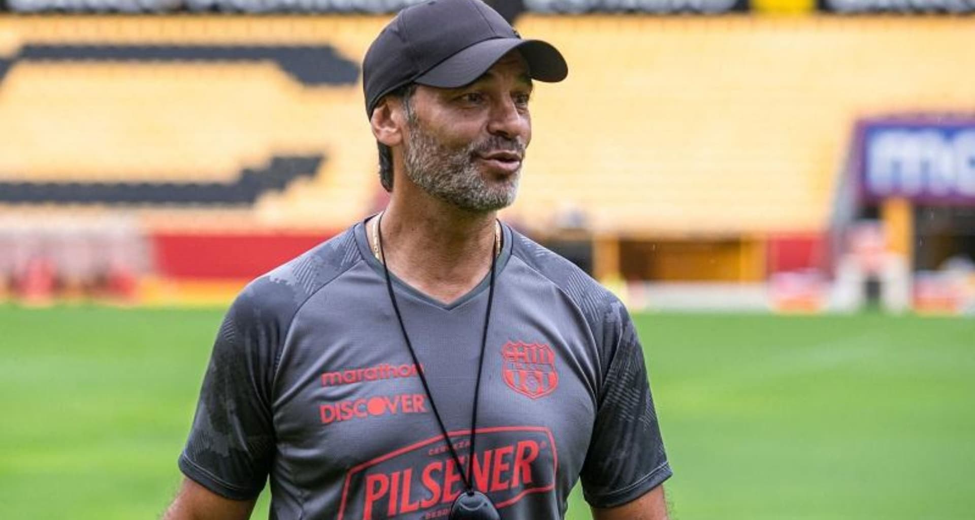 Fabián Bustos no pudo ganar una nueva final con Barcelona SC y su contrato terminó, revelan que decisión tomó la directiva Canaria