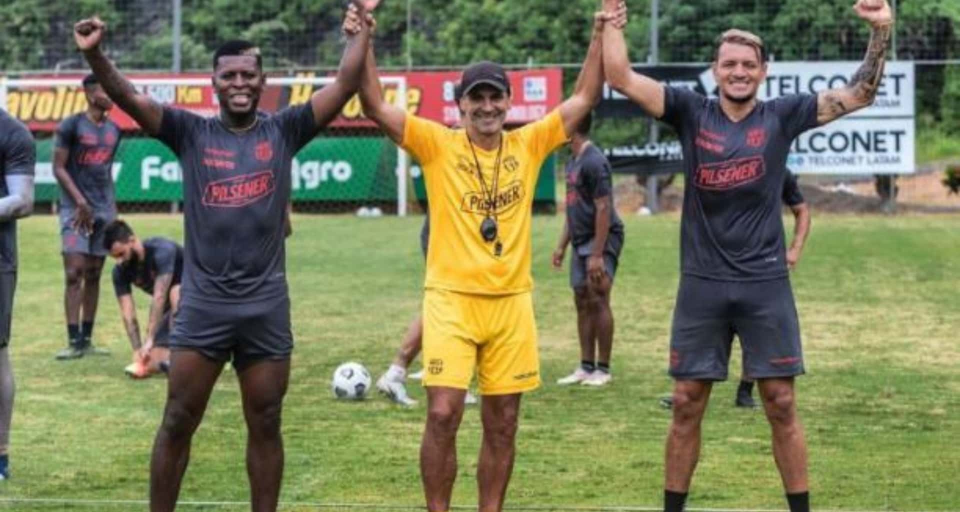 Fabián Bustos regresa a Barcelona SC y con ello varios jugadores deberán cambiar de actitud, caso contrario podrían estar saliendo del equipo