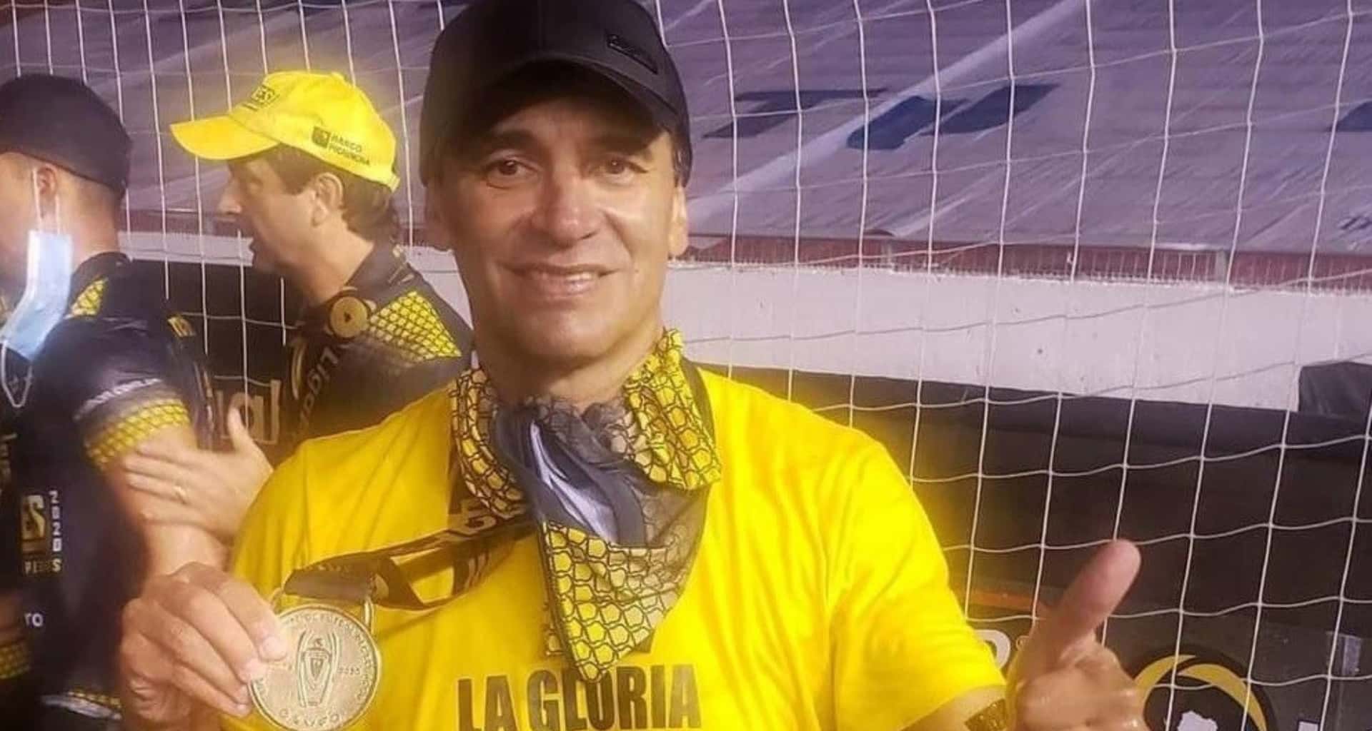 Fabián Bustos tiene todo acordado para seguir siendo el entrenador de Barcelona SC pero le llegarán nuevos nombres a su cuerpo técnico