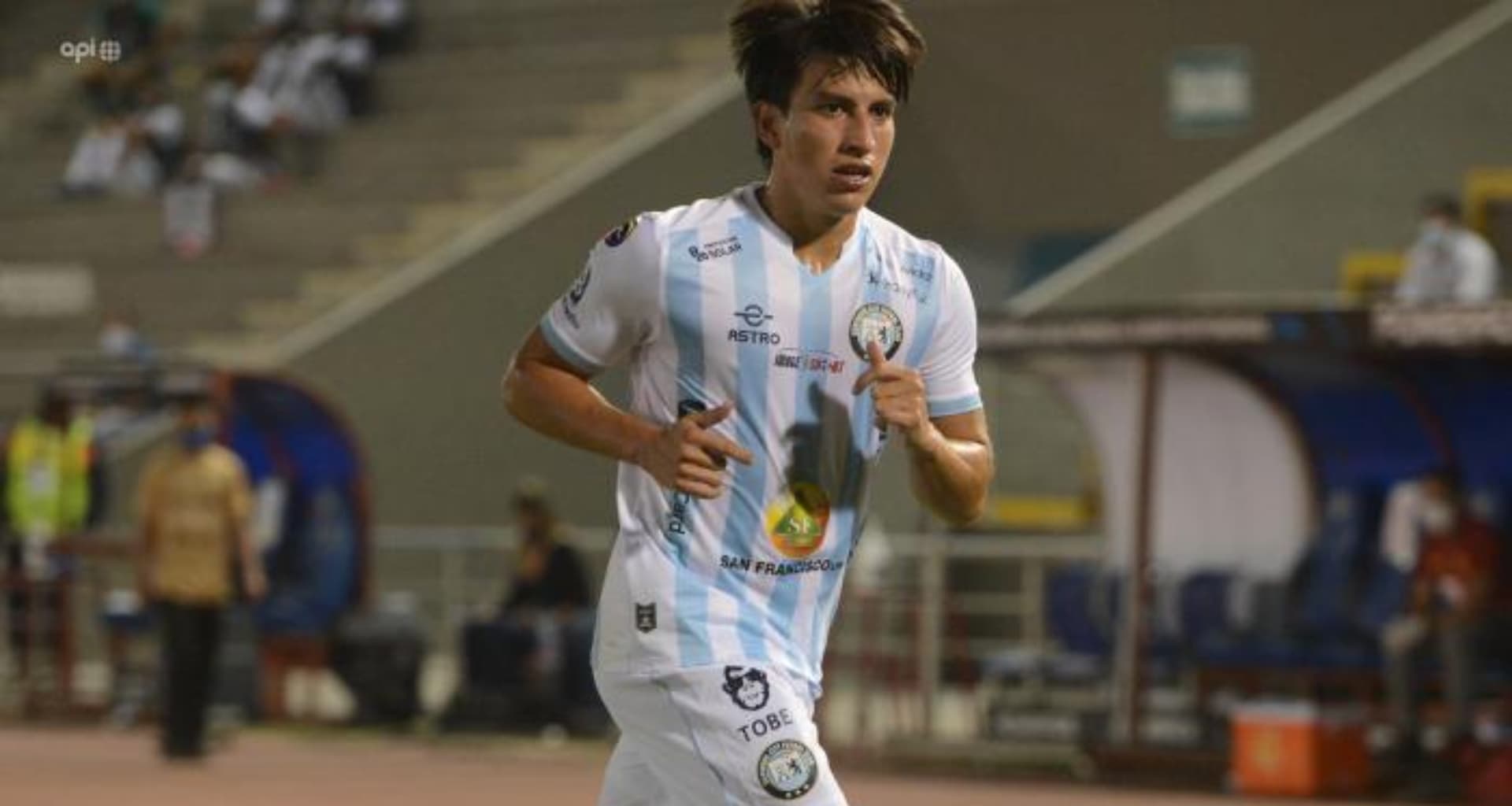 Fernando Gaibor ha mostrado un buen nivel en Guayaquil City y ahora habría una oportunidad para que salga hasta el fútbol mexicano ¿Qué club busca un mediocentro?