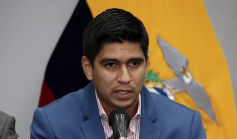 Genaro Huacón reapareció para hablar sobre los escándalos que envuelven al fútbol ecuatoriano y del caso específico de un directivo