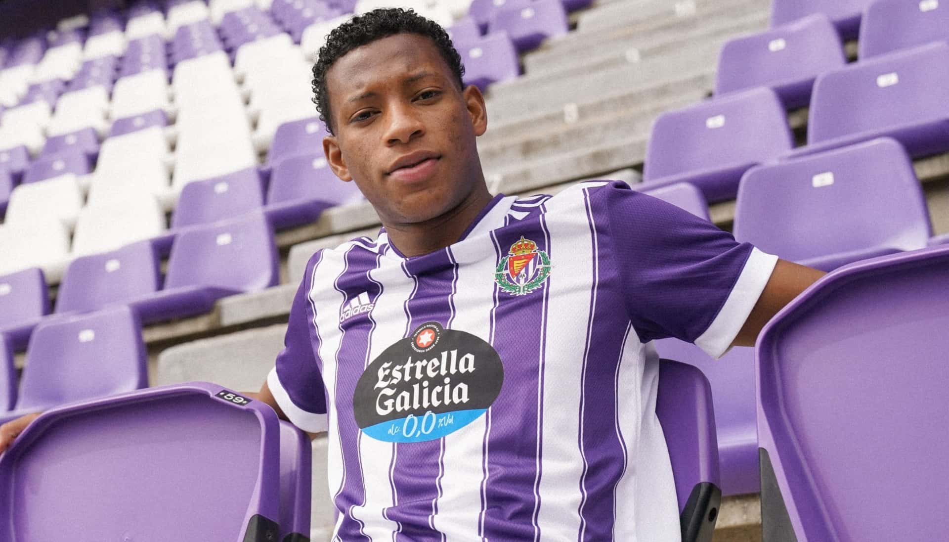 Gonzalo Plata está haciendo méritos para ganarse a la hinchada del Real Valladolid