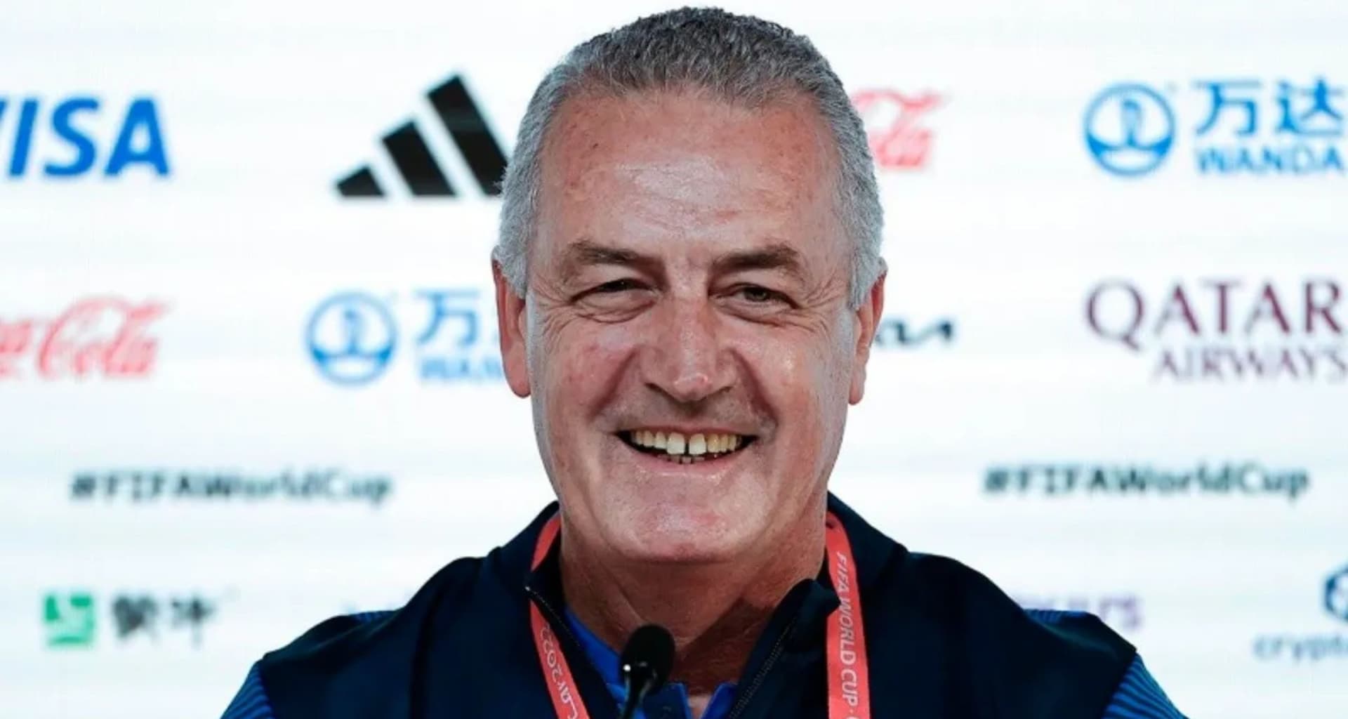 Gustavo Alfaro quiere cobrar una fortuna a la Federación Ecuatoriana de Fútbol