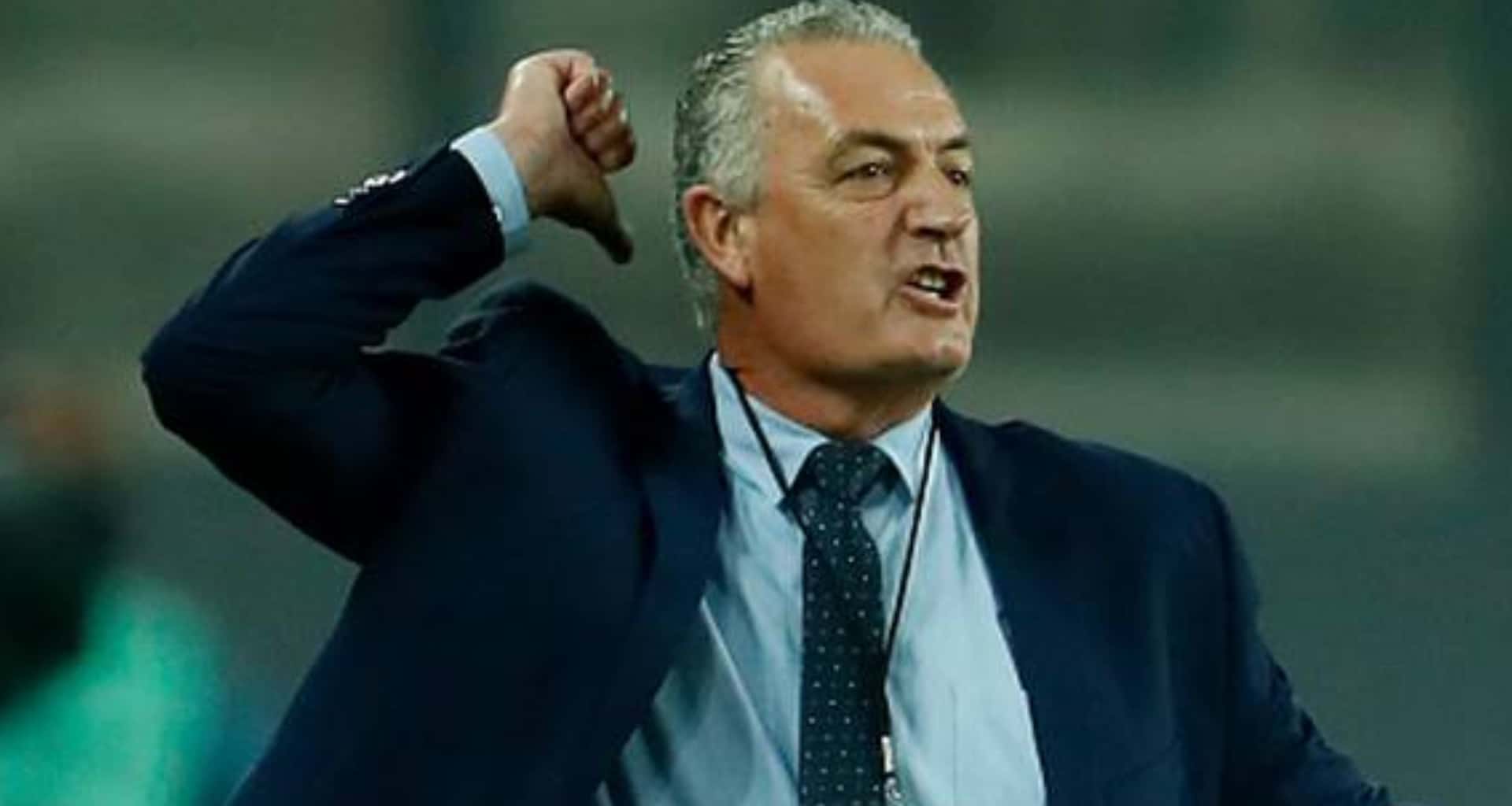 Gustavo Alfaro tomó un nuevo aire en la Selección Ecuatoriana al clasificarla al Mundial de Qatar, tras salir sin pena ni gloria de Boca Juniors. Ahora tiene un nuevo trabajo